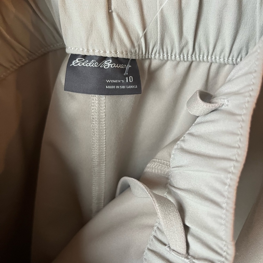 Eddie‎ Bauer Women's Rainier Pull-On Skort - Picture 3 of 5